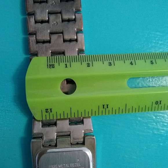 Vintage Geoffrey Beene Watch - Picture 6 of 8